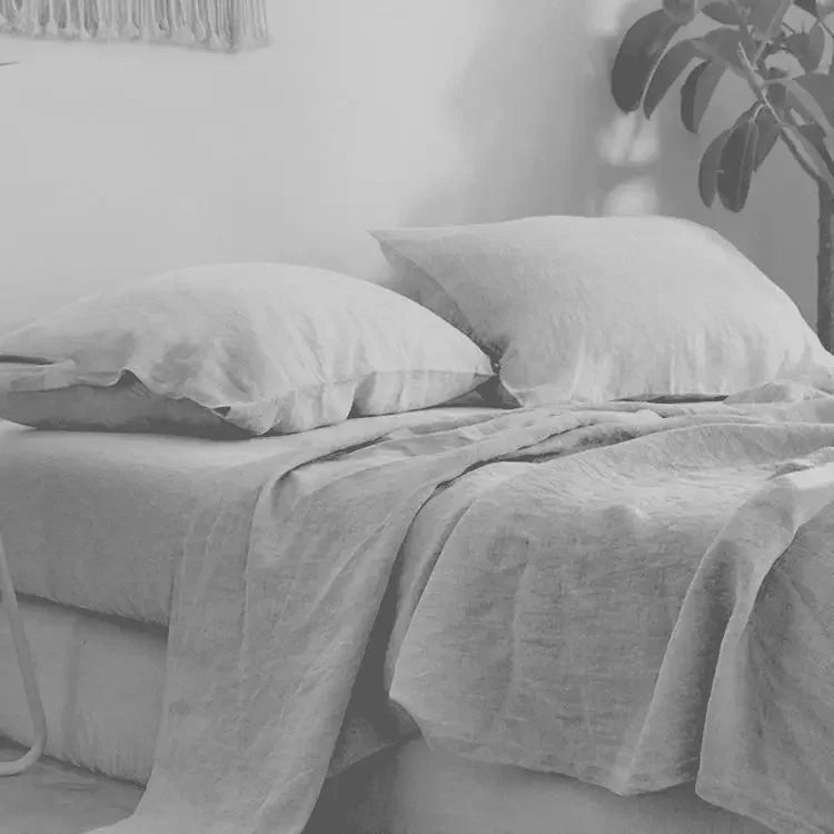 Light Grey Linen Sheet Set